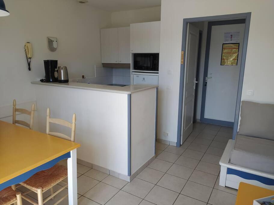 Charmante Maison De Vacances Avec Acces Piscine Talmont-Saint-Hilaire Kültér fotó