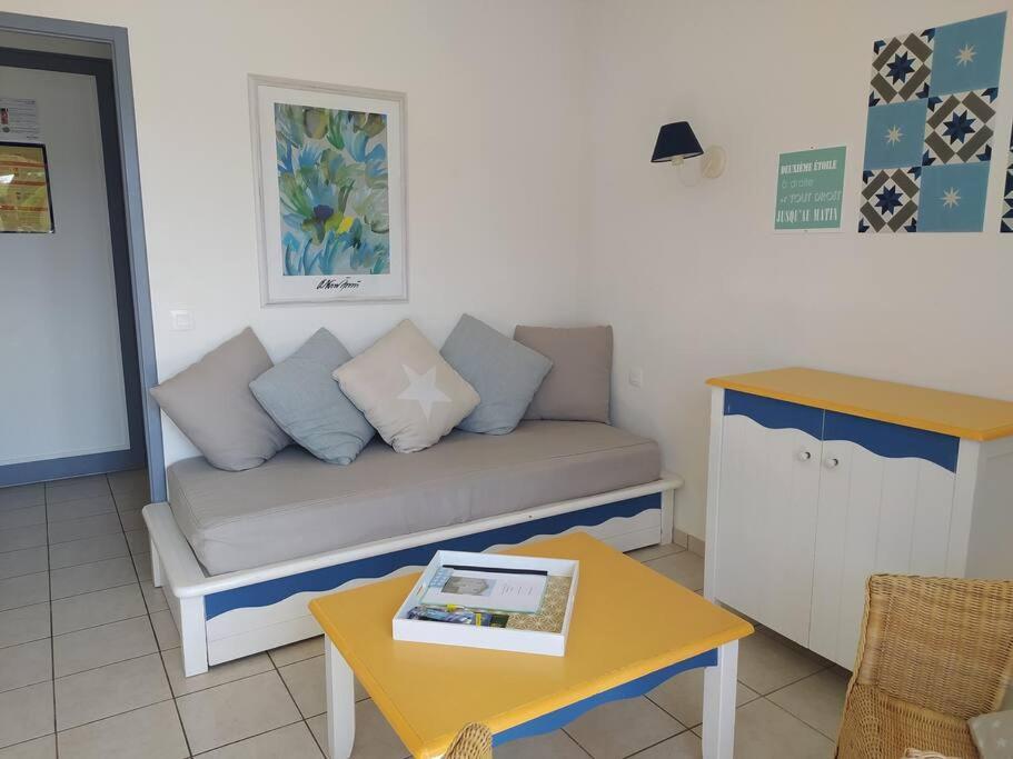 Charmante Maison De Vacances Avec Acces Piscine Talmont-Saint-Hilaire Kültér fotó